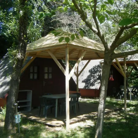 Camping Des Cigales Aigueze Exterior foto